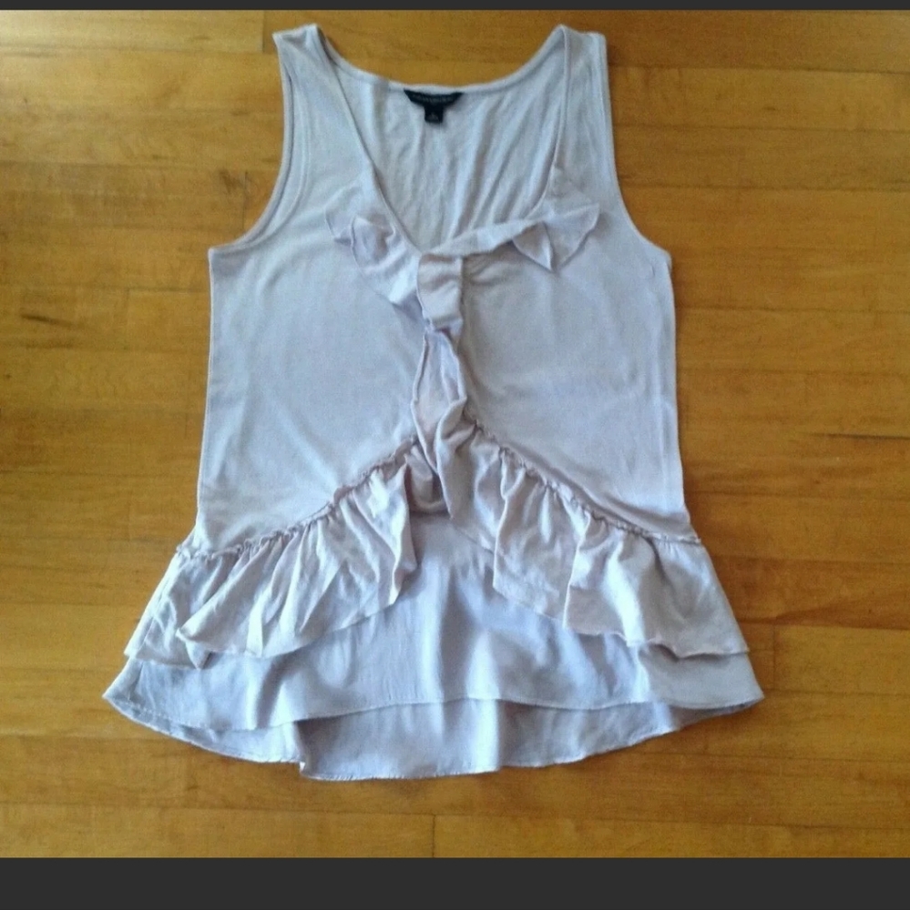 Banana Republic Women's Blush Blouse Size Medium With Ruffe Design